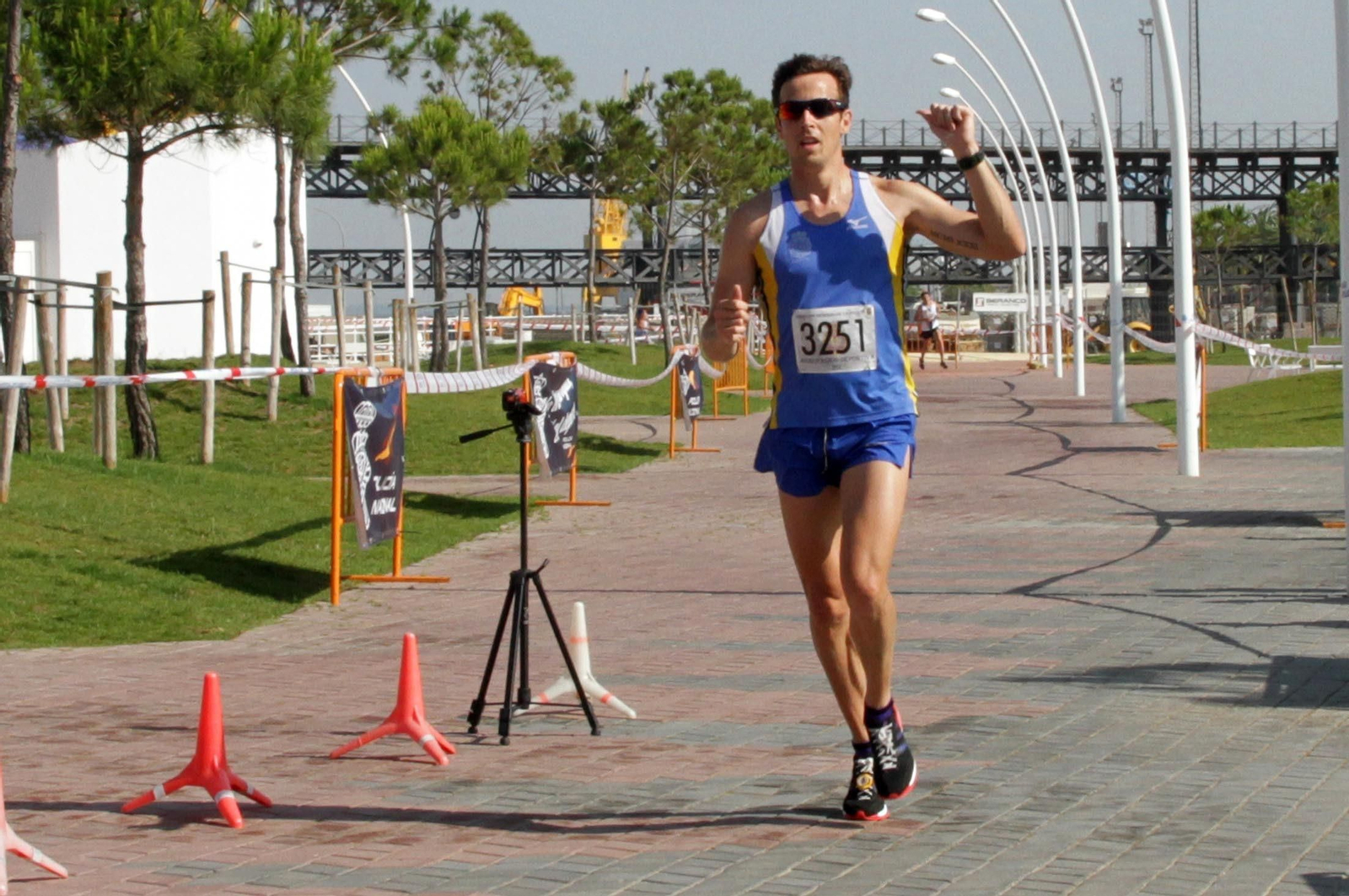 Imágenes de la Carrera Solidaria Ruta 091 organizada por la Policía Nacional