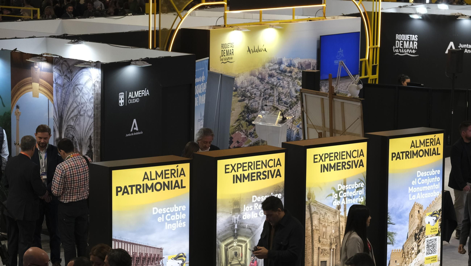 Las imágenes del segundo día de FITUR 2025, en Madrid