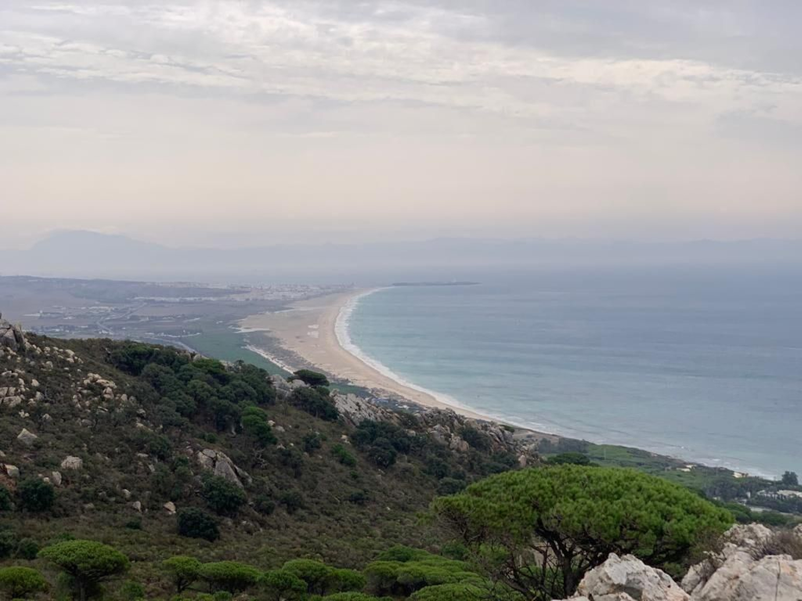 Vistas desde la Ruta del Buda. Vistas desde la Ruta del Buda.