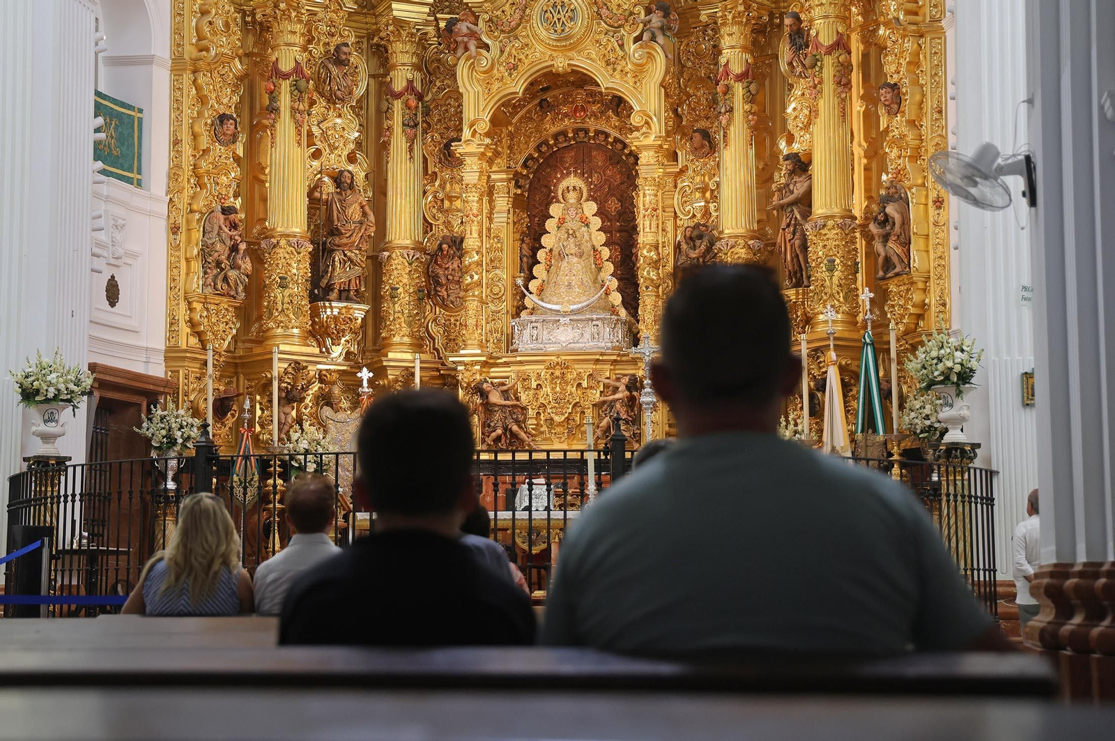 Imágenes del ambiente en el Rocío Chico en la mañana del sábado