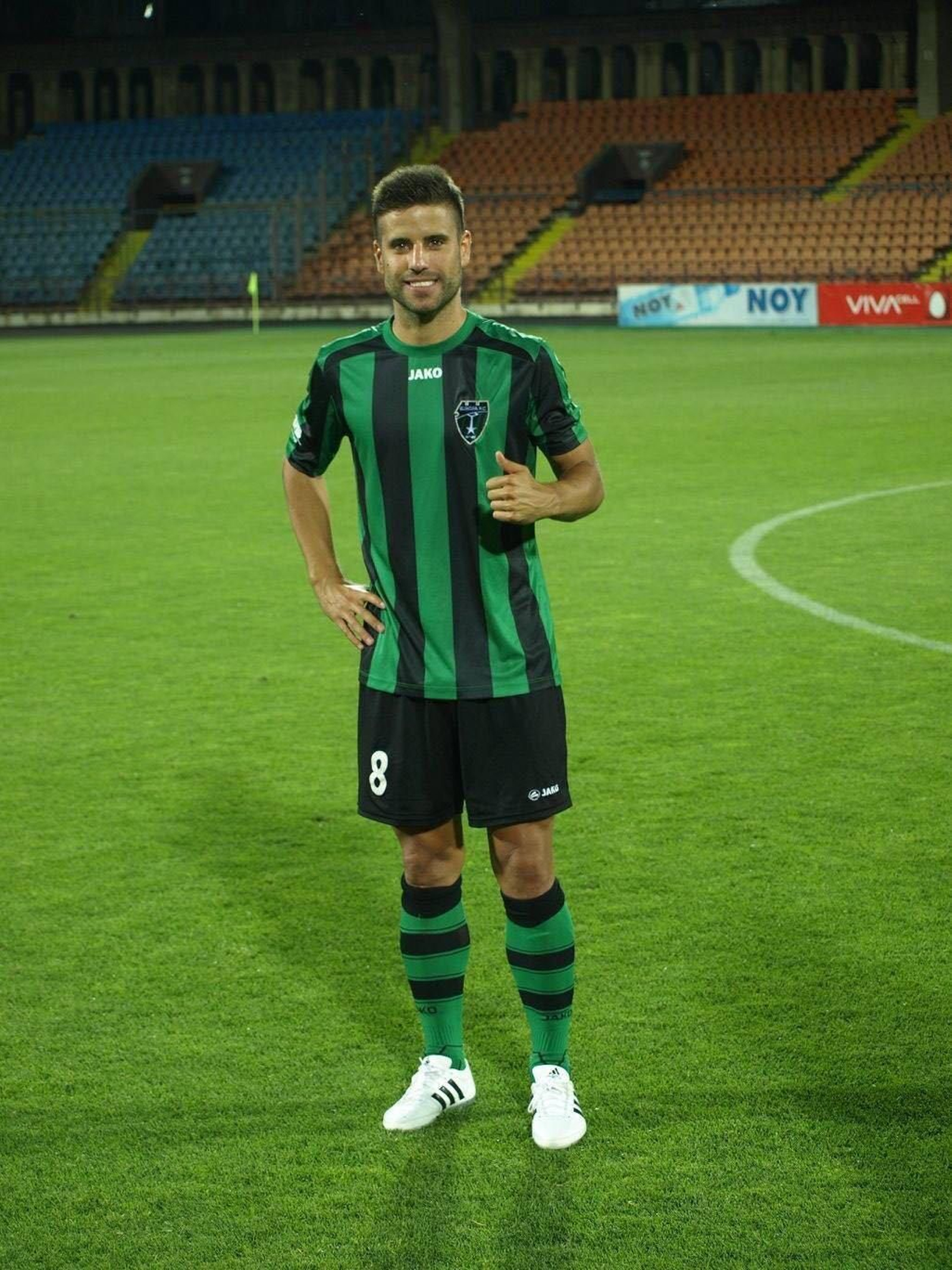 Félix López durante su etapa en el Europa FC gibraltareño en 2016.