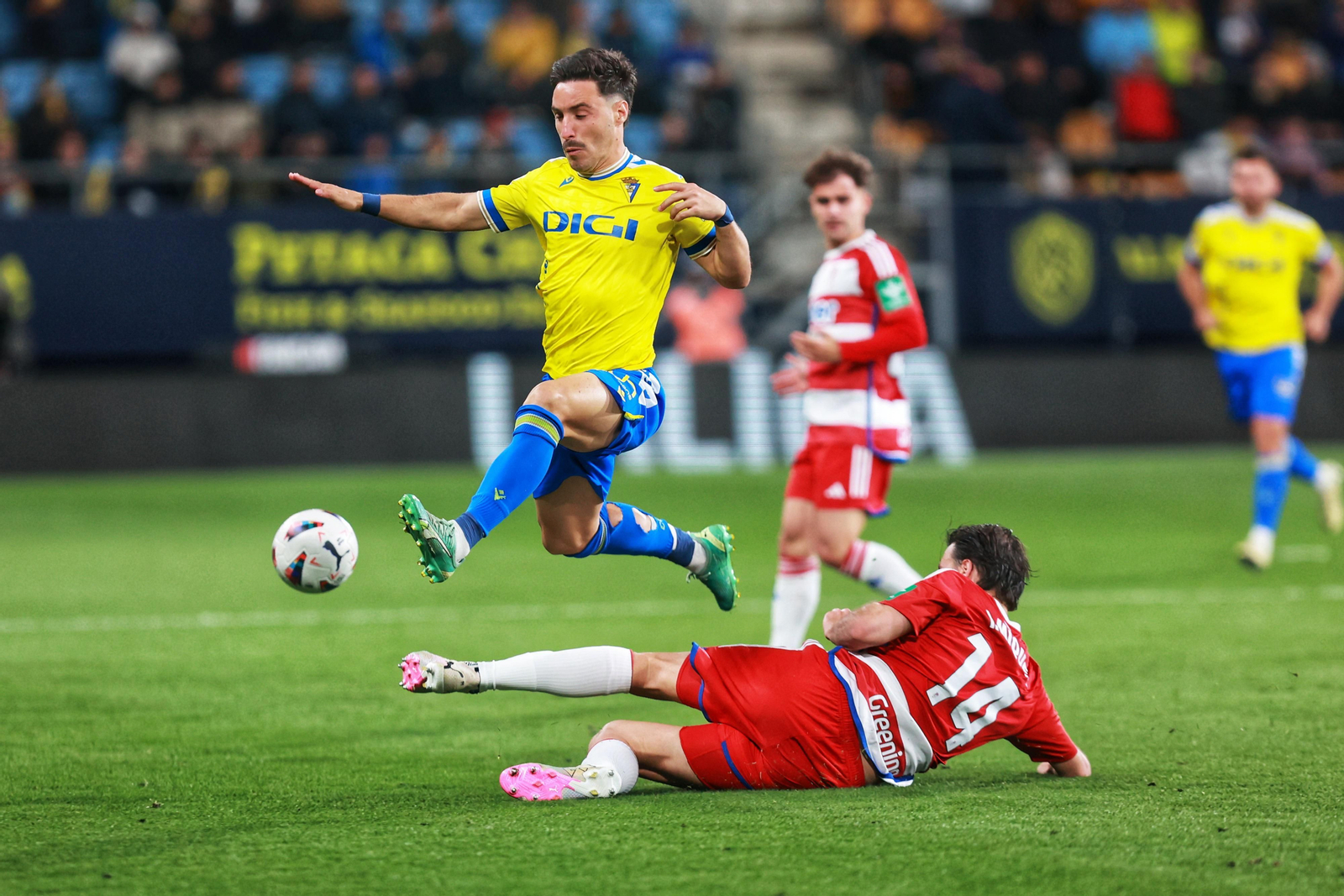 Las imágenes del Cádiz CF-Granada