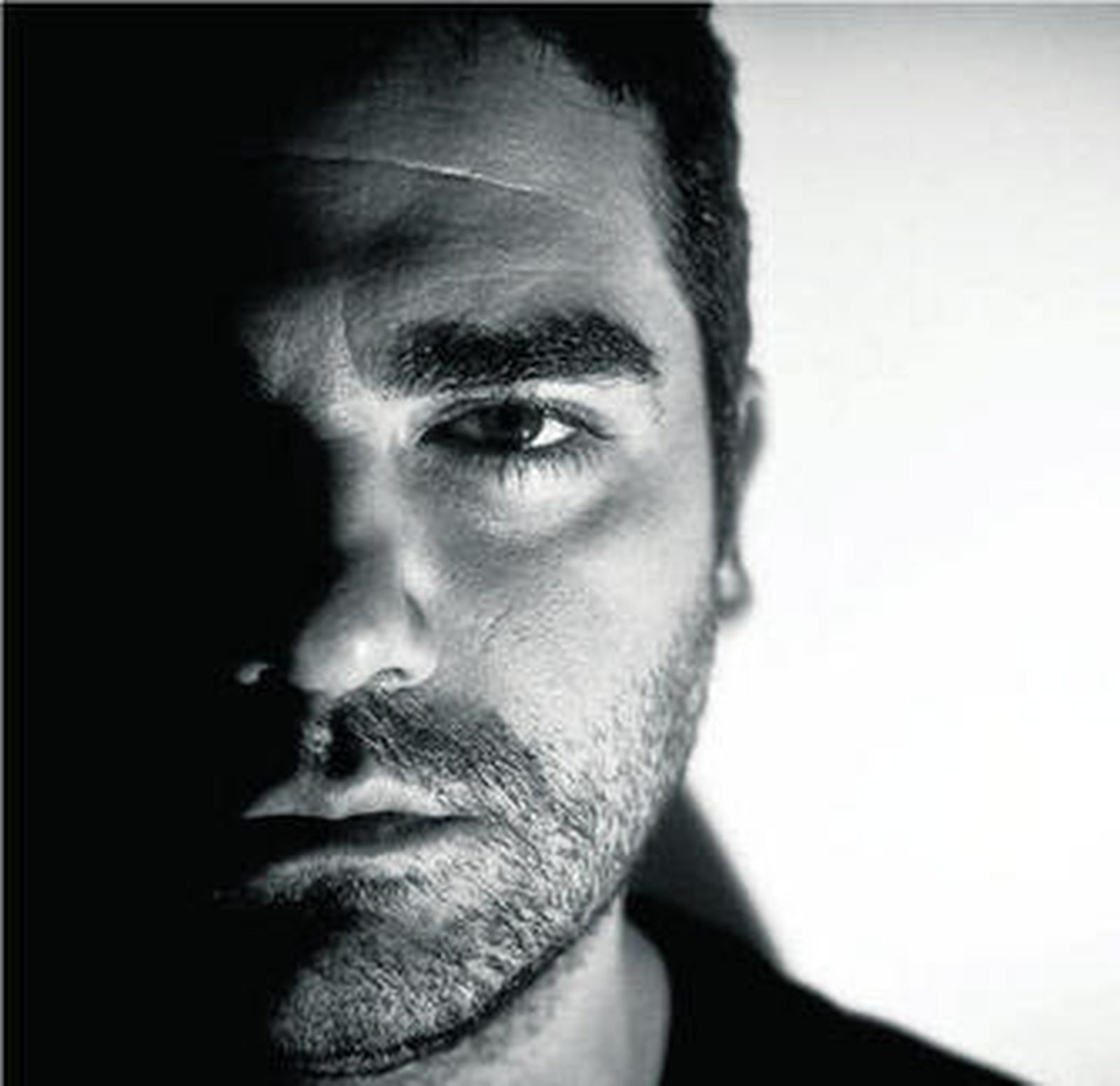 César Maldonado, cantautor almeriense.