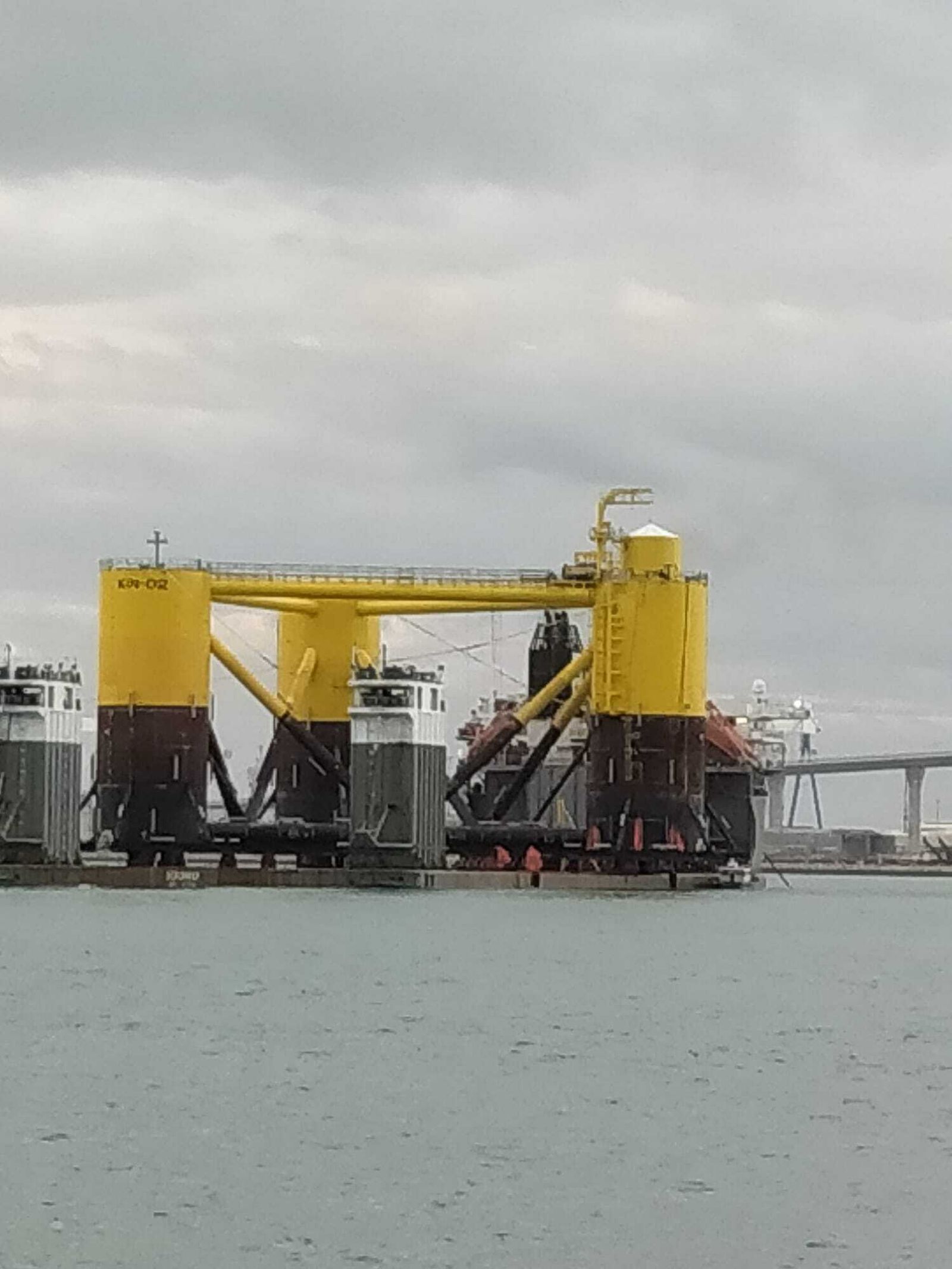 Estructura flotante para el parque Kincardine