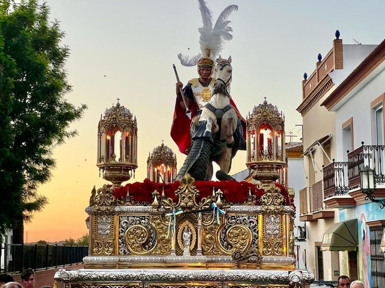 Procesión de San Jorge Mártir por las calles de Palos de la Frontera