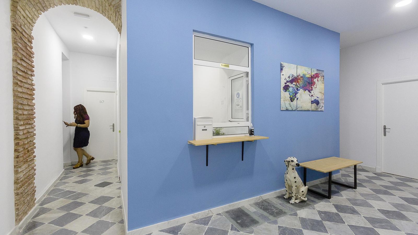 Recepción de la pensión Las Cuatro Naciones.