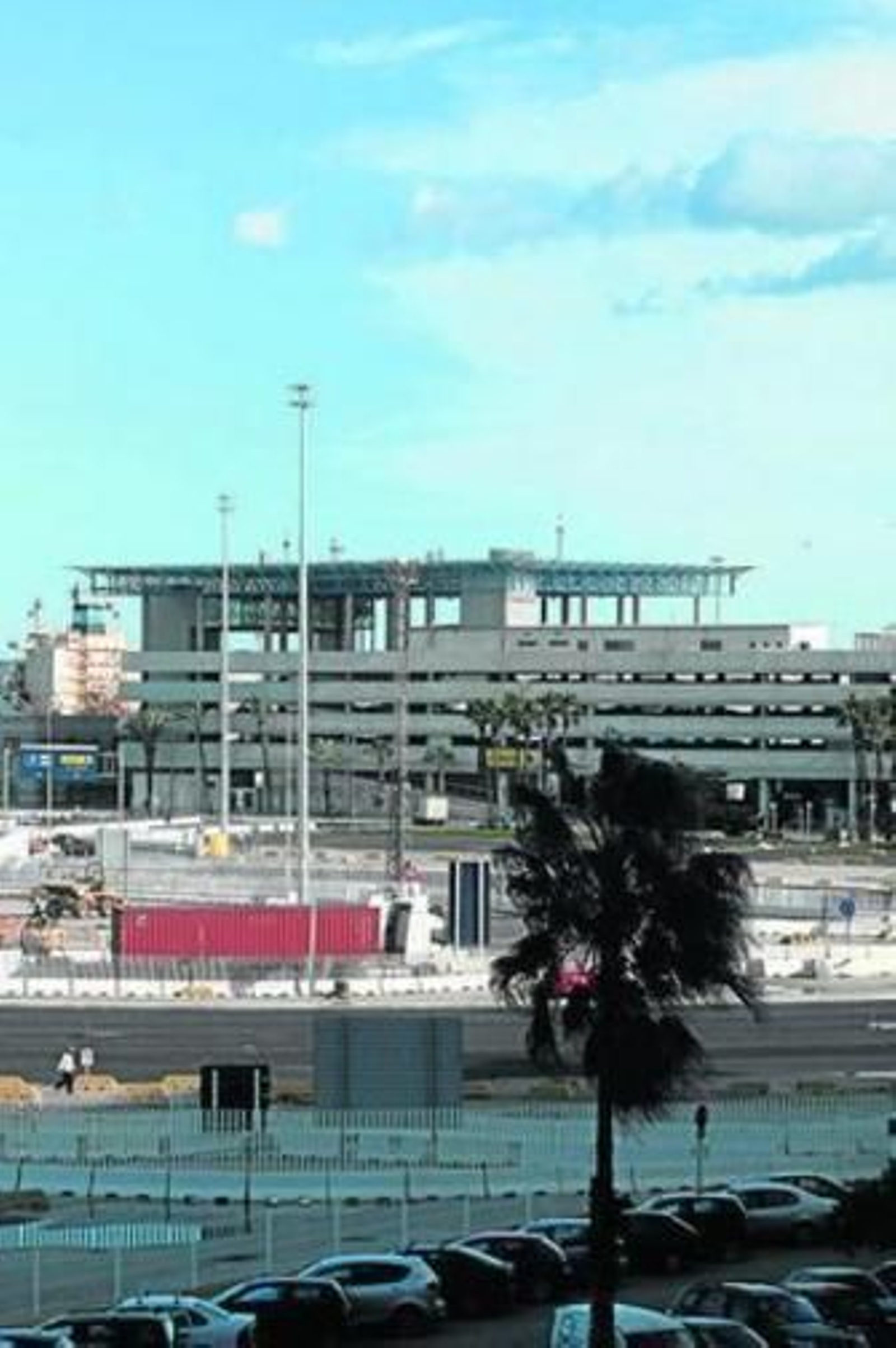 Una vista de la heliplataforma del helipuerto.