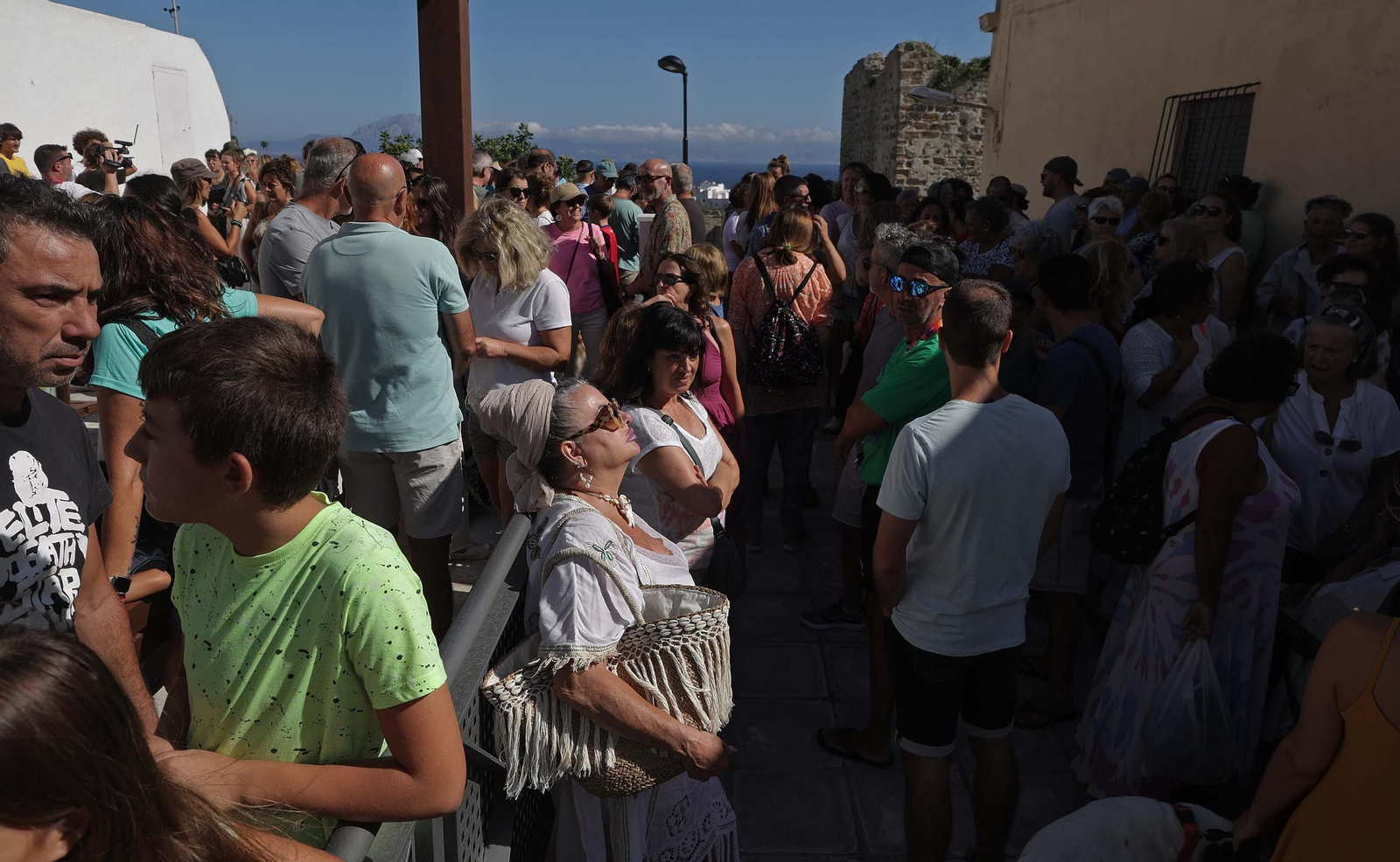 Fotos de la manifestación contra la reforma del frente litoral en Tarifa