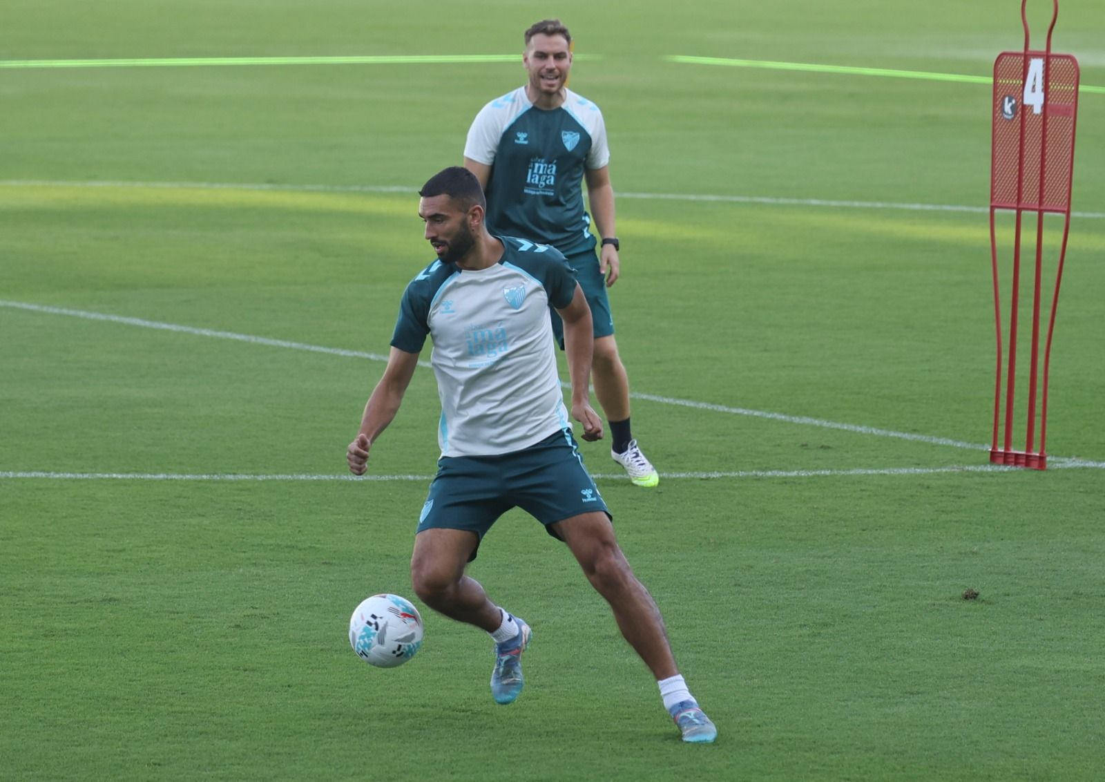 Málaga CF-Cádiz: Izan Merino sigue al margen del equipo