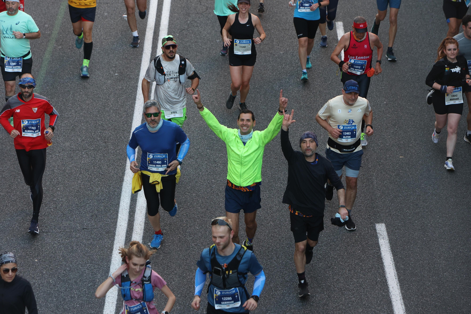 Búscate en la Zurich maratón de Sevilla