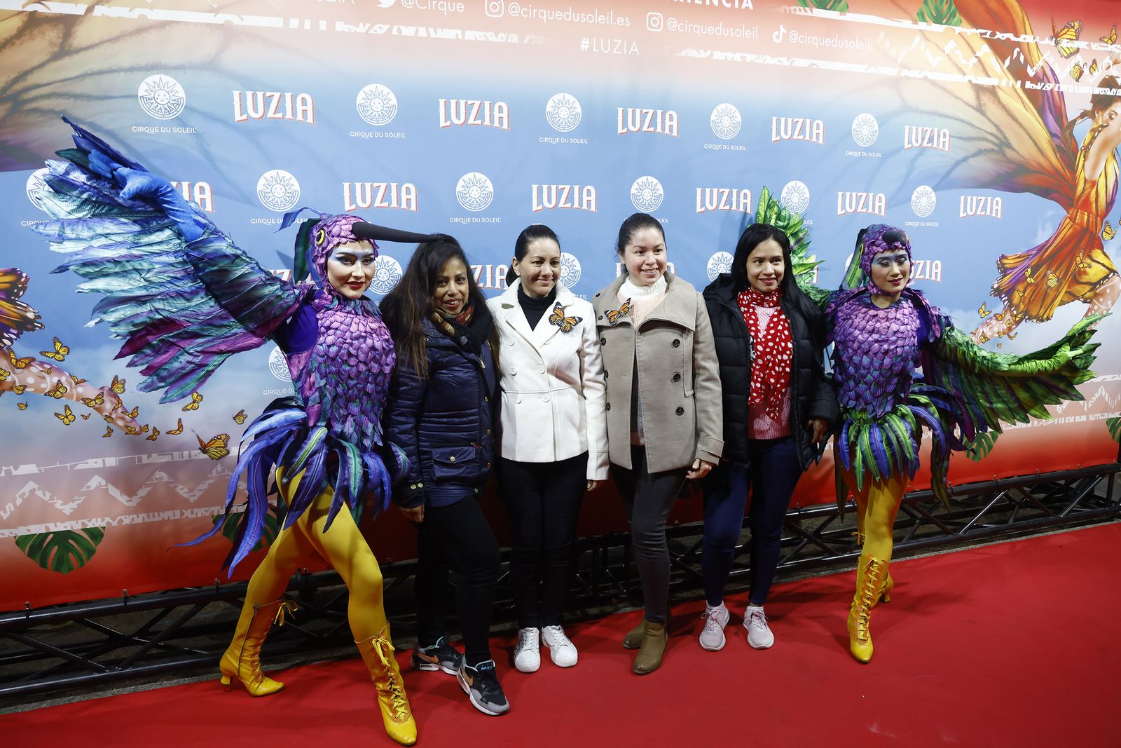 Búscate en el photocall del Circo del Sol