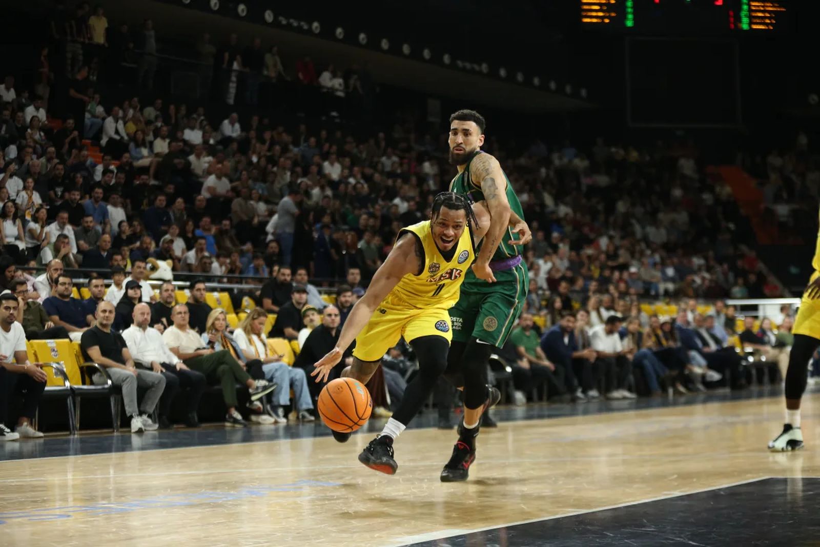 El Mersin-Unicaja, en fotos