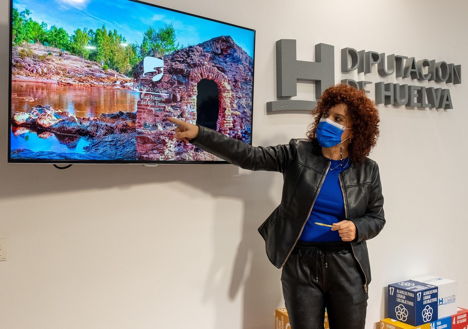 La presidenta de la Diputación durante la presentación de la nueva imagen del Tinto