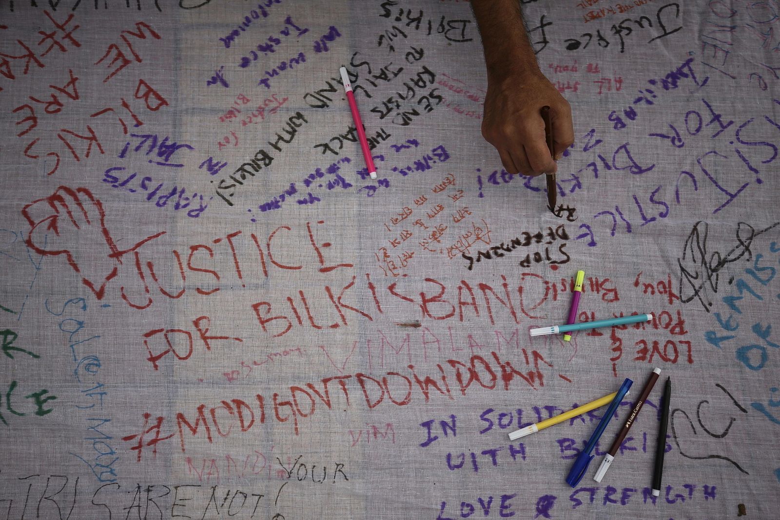 Protesta por una violación y asesinato en la India.