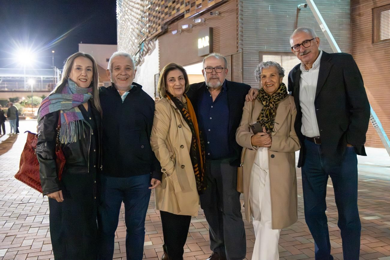 Así se disfruta en Jaén del concierto de Raphael, "Raphaelísimo"