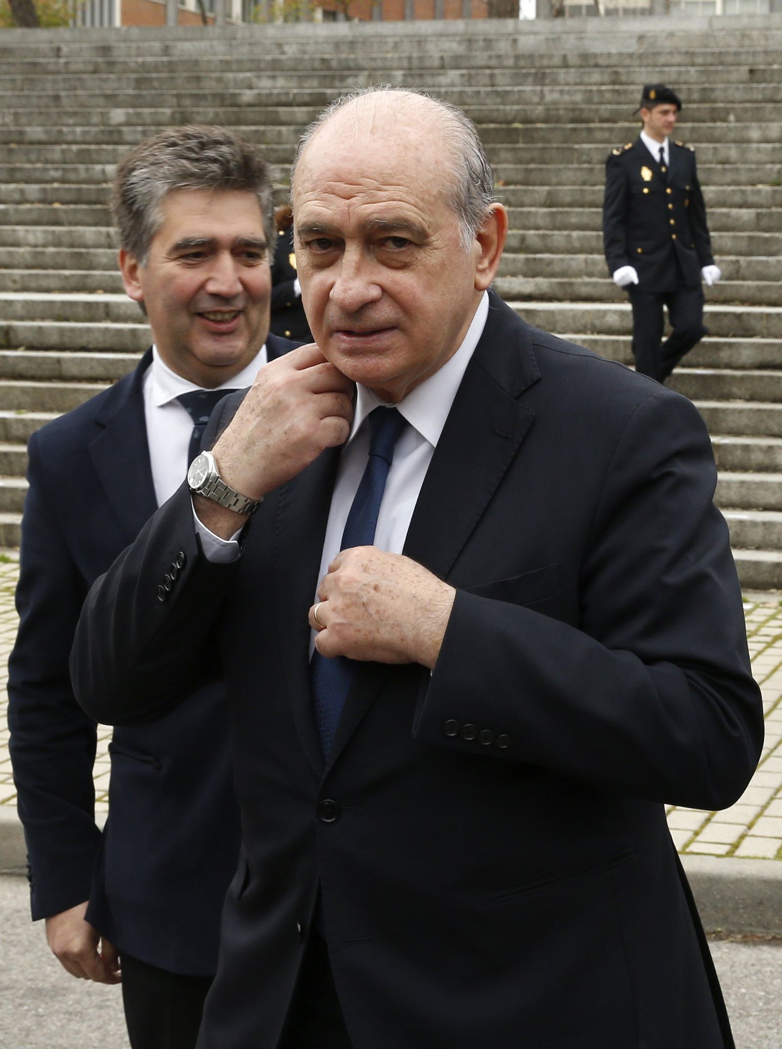 Jorge Fernández Díaz, seguido de  Ignacio Cosidó.