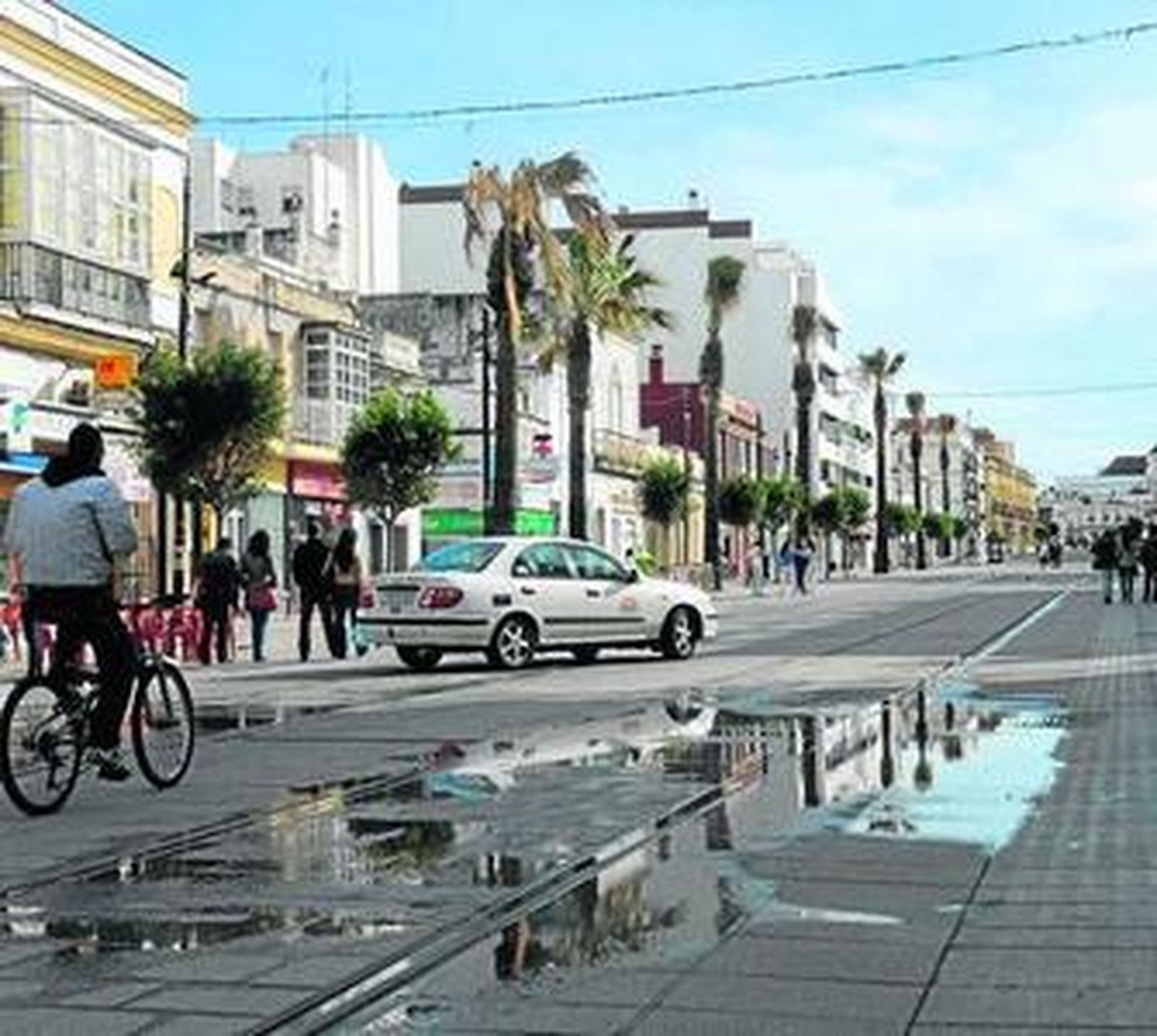 Tramos de la calle Real semipeatonalizados y recientemente abiertos.