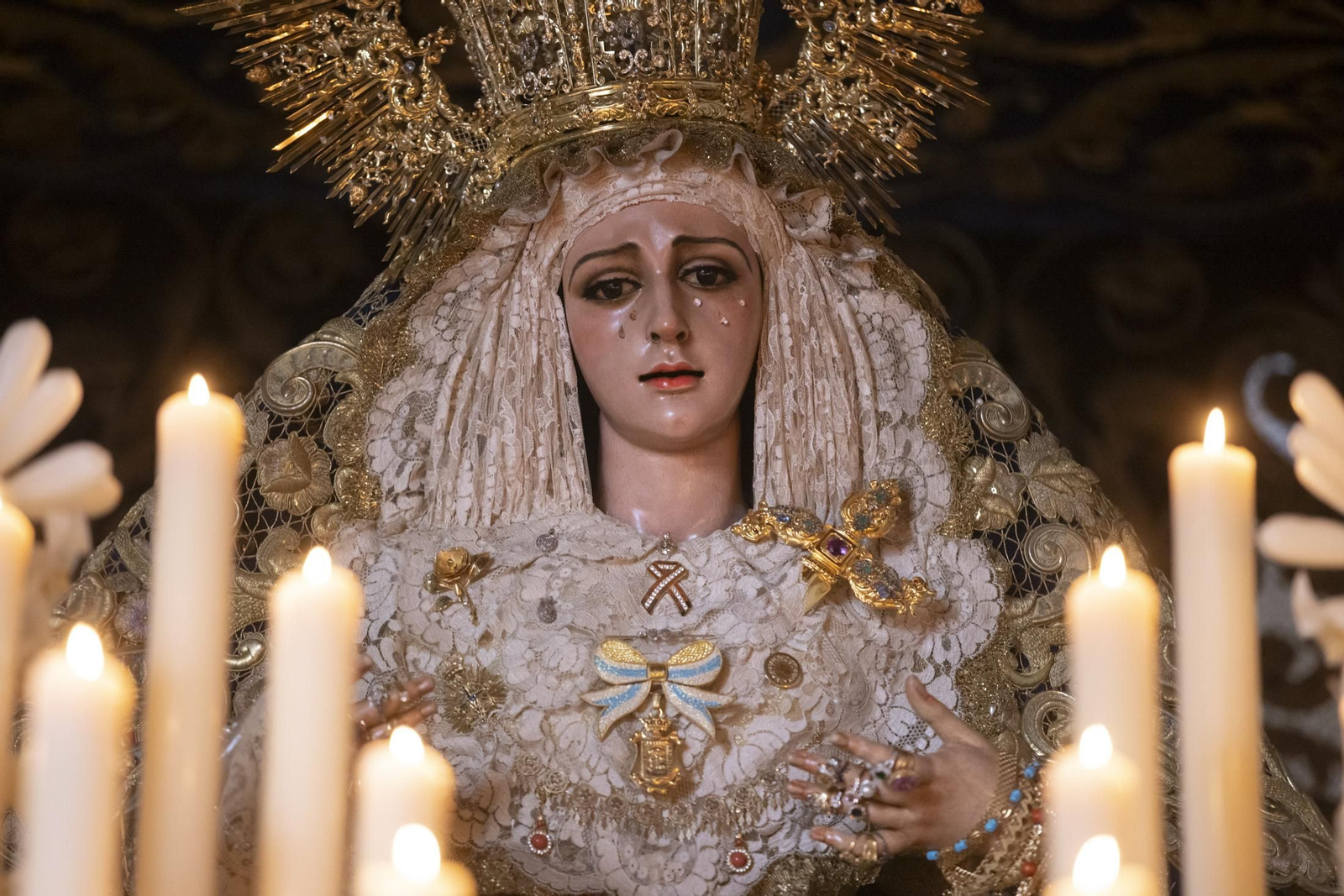 Las mejores imágenes del Miércoles Santo en Huelva: Hermandad de la Victoria