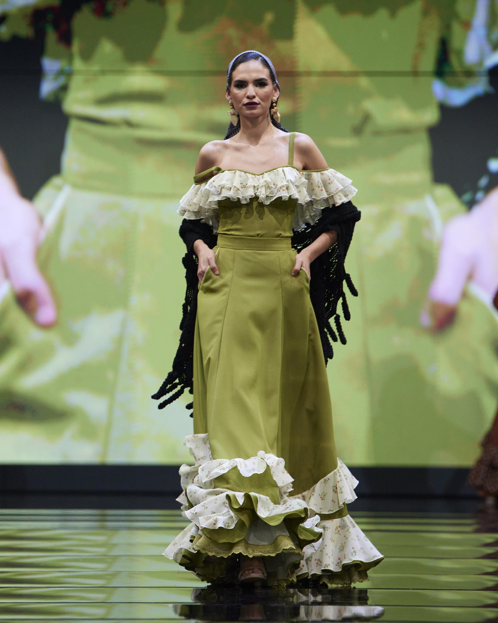 El desfile de Alonso Cózar en SIMOF 2025, todas las fotos