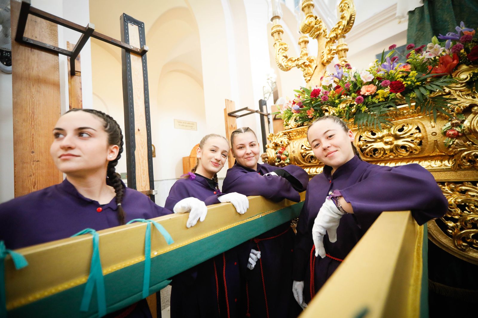 La procesión del Encuentro, en imágenes