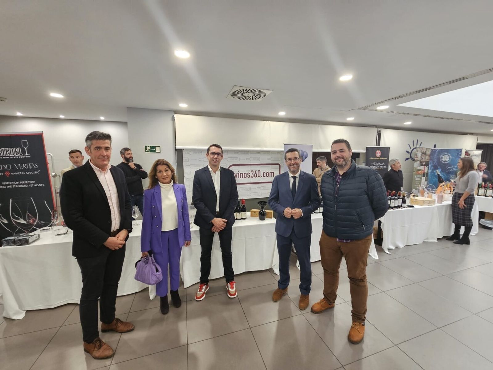 Visita al IV Showrrom de Vinos 360.