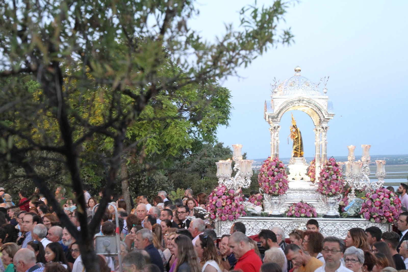 Imágenes de la bajada de La Cinta a la Catedral de La Merced