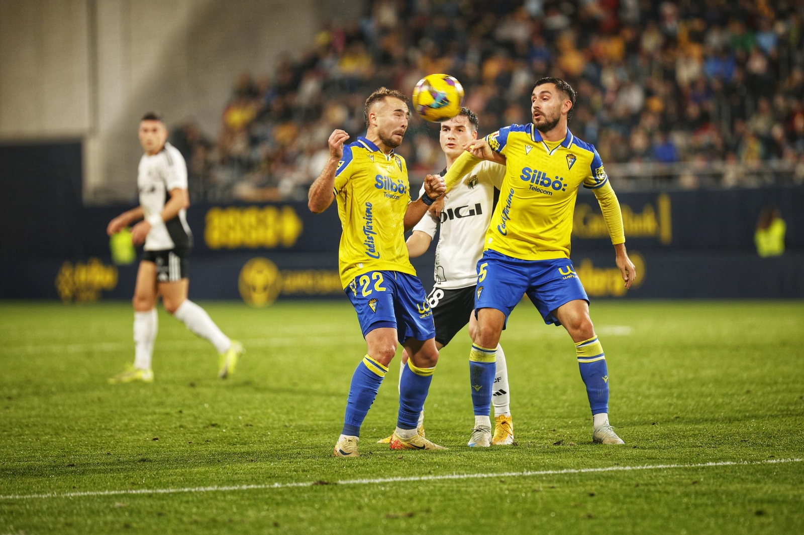Las imágenes del partido de fútbol Cádiz CF - Burgos