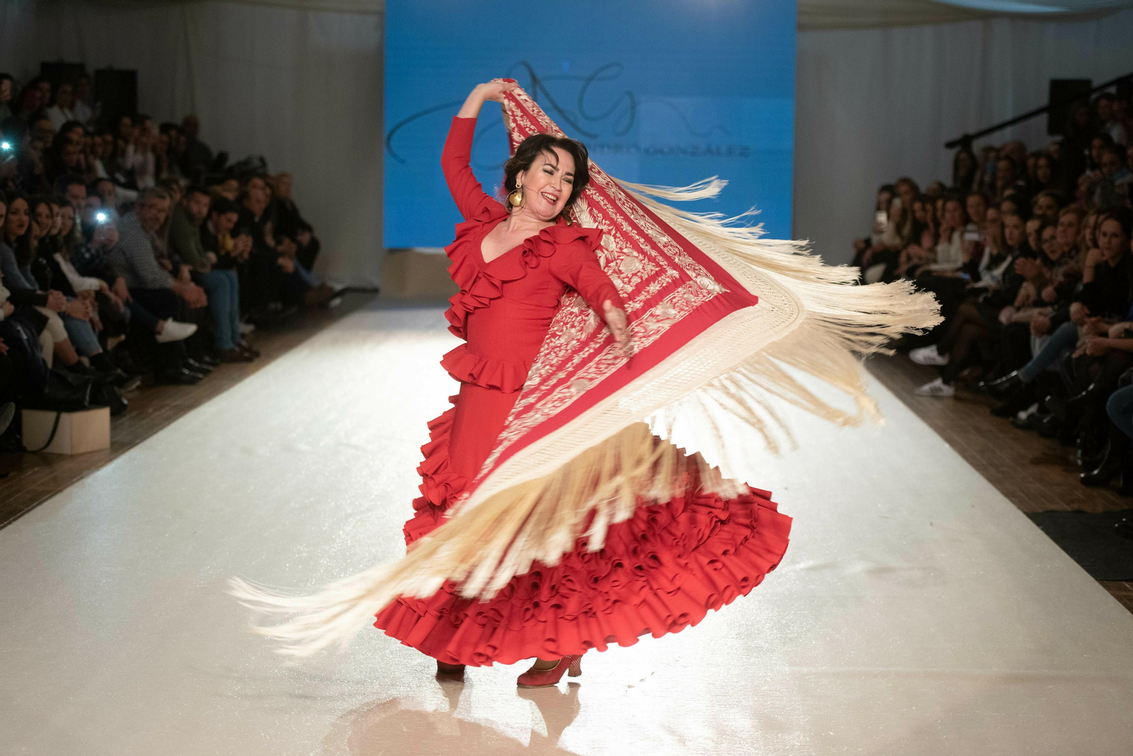 Desfile Alejandro González en Lepe Loves Flamenco 2020