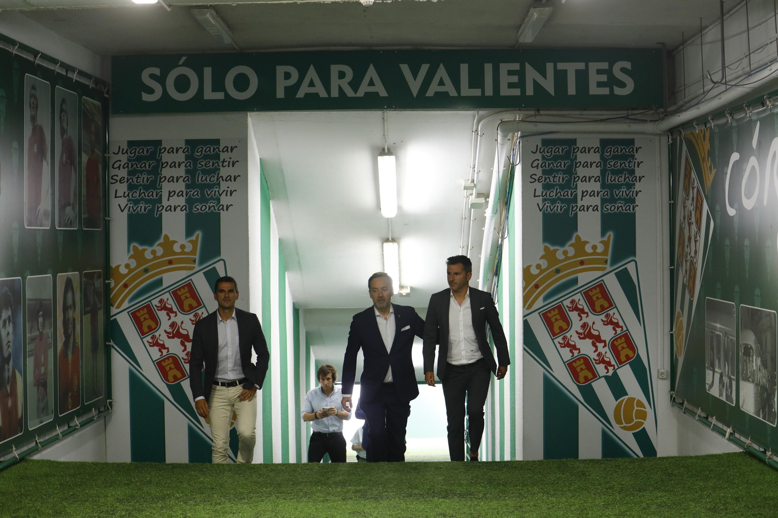 La presentación de Iván Ania como entrenador del Córdoba CF, en imágenes