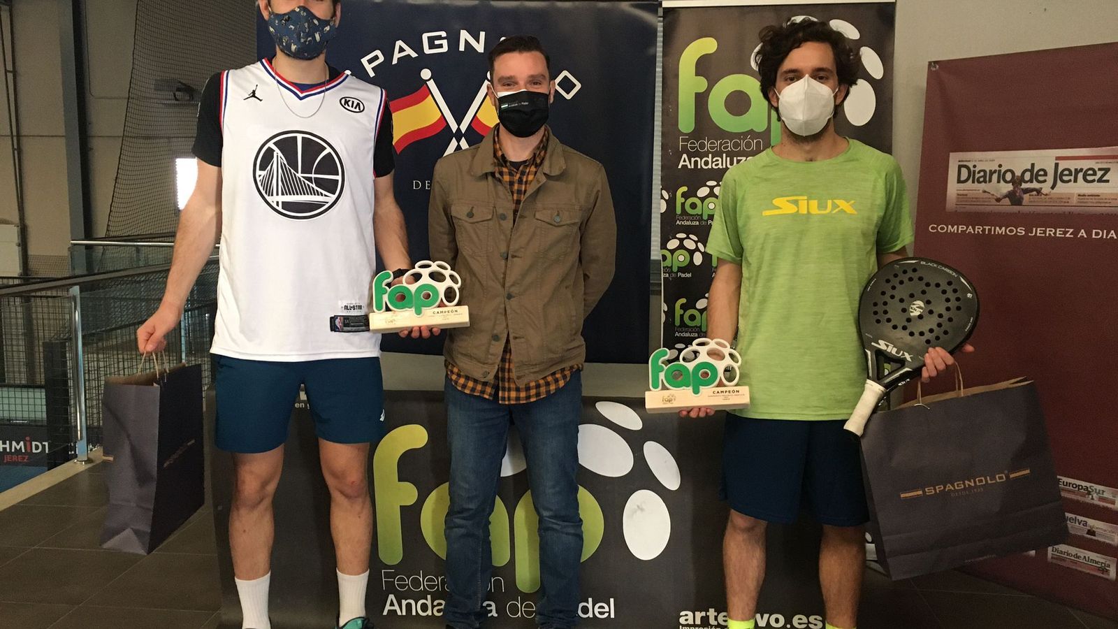 Miguel Benítez y Diego Rubio, campeones en categoría masculina.