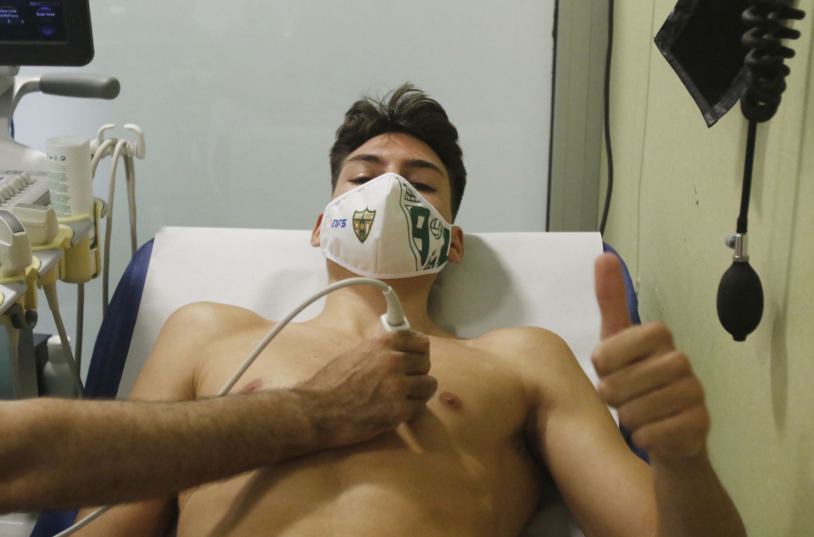 Las fotos de los reconocimientos médicos del Córdoba Futsal