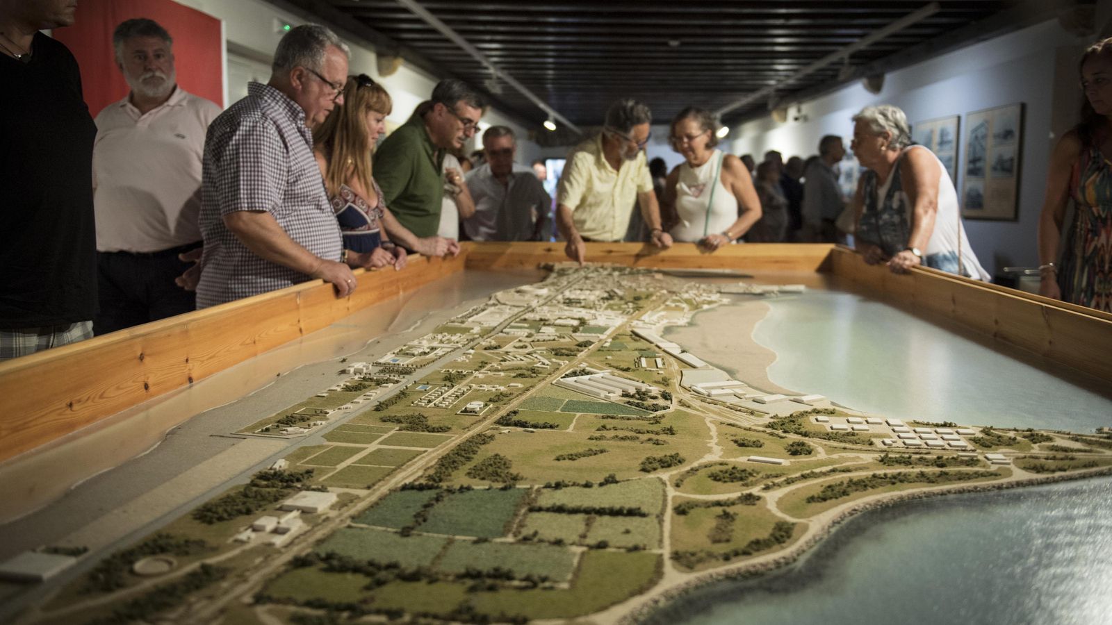 Maqueta que sirve de base para explicar los catastróficos efectos de la Explosión de 1947 en Cádiz.