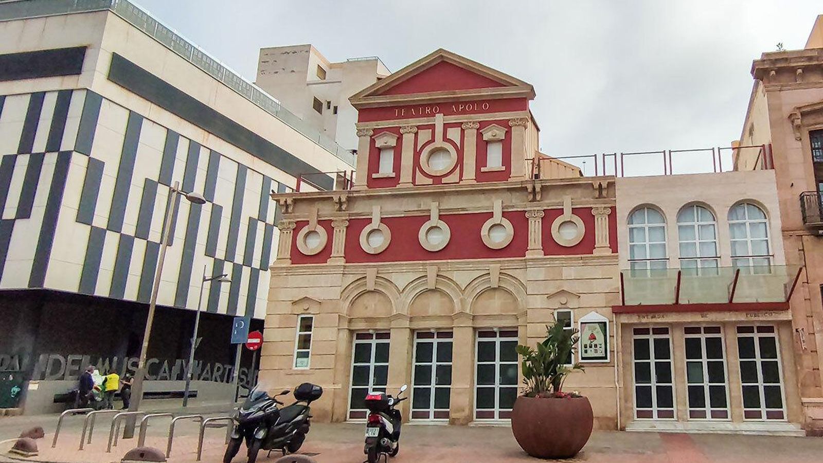 Teatro Apolo de Almería.