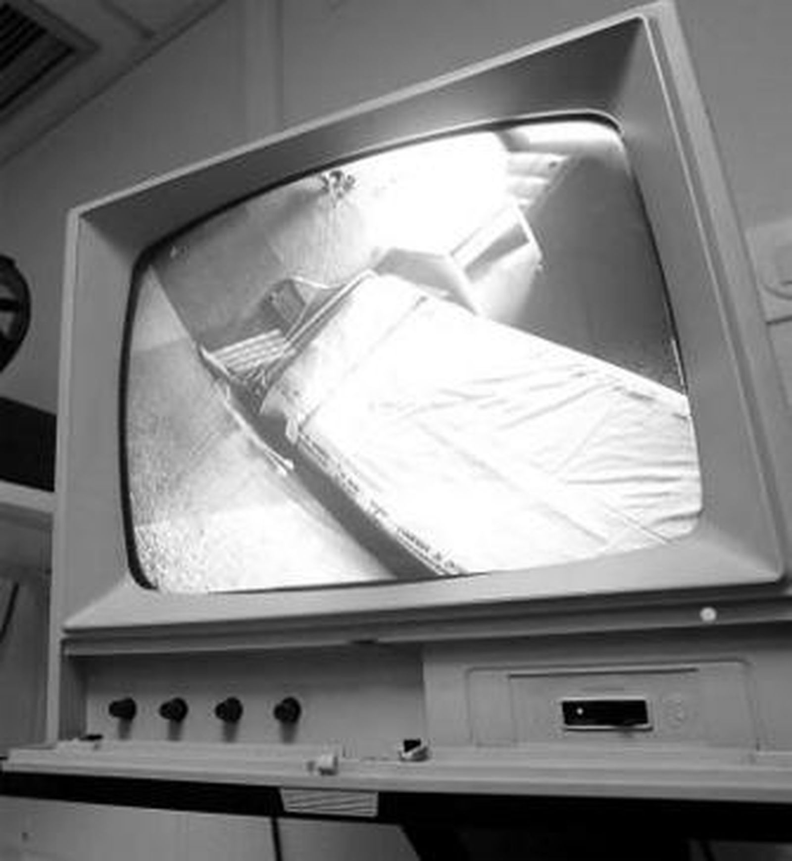 En el Puerta del Mar se controla el sueño del paciente con monitores.