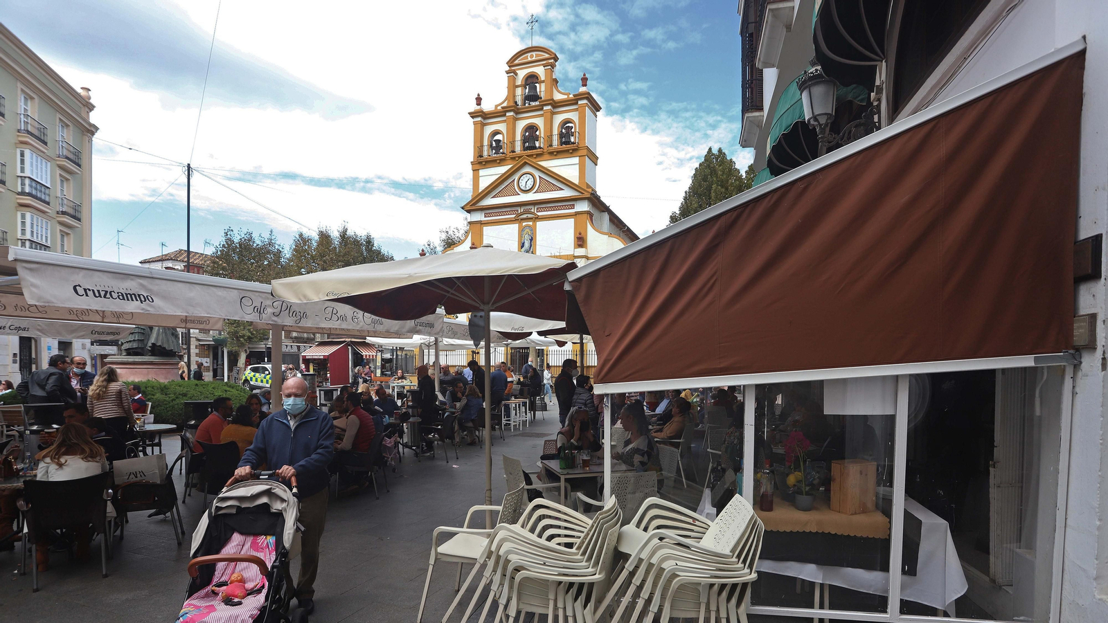 Fotos de la VI Ruta de la Tapa en La Línea
