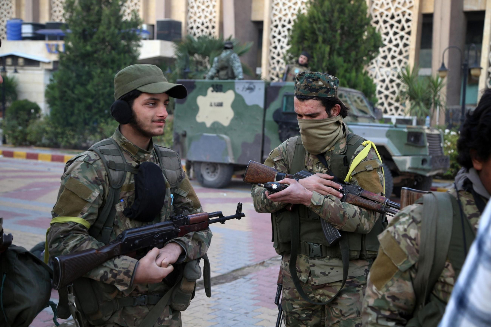 Las impactantes imágenes de los rebeldes sirios tomando Alepo