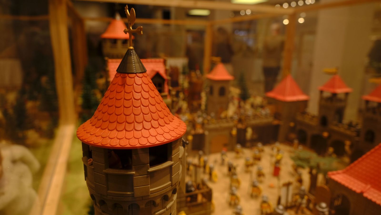 Exposición de Clicks de Playmobil contra el cáncer infantil, en fotos