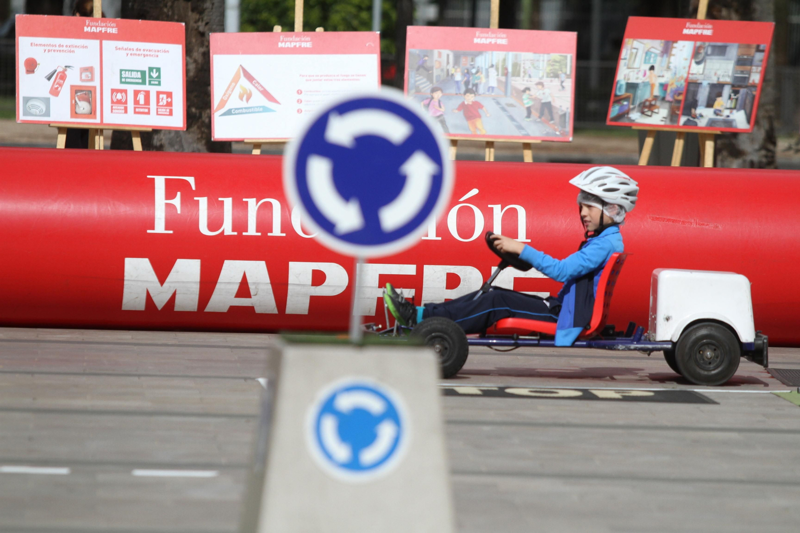 Presentación de la caravana de educación vial de Mapfre