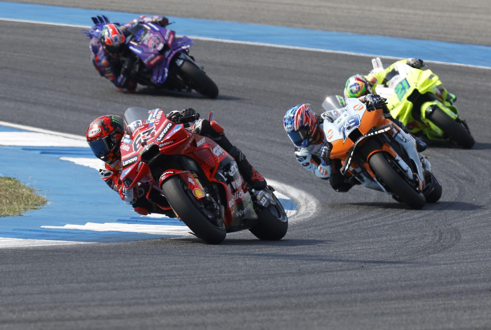 Las fotos del primer triunfo de Marc Márquez en la temporada