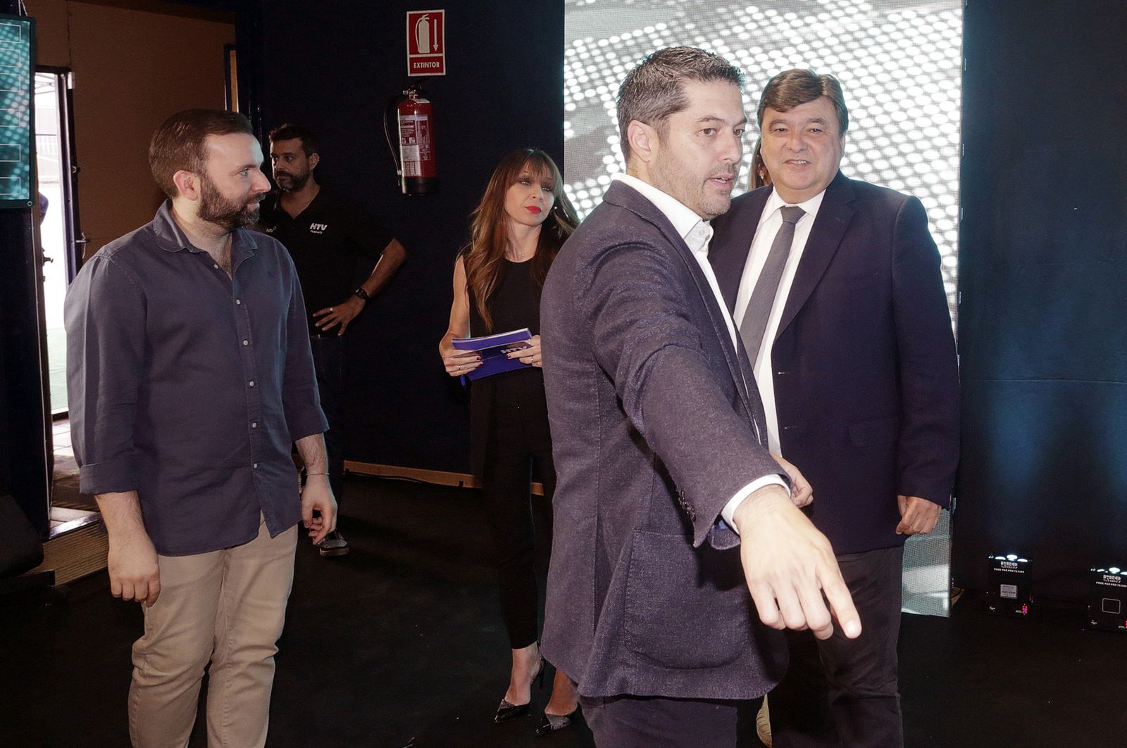 Elecciones Municipales Huelva 2023: Imágenes de la llegada de los candidatos al debate