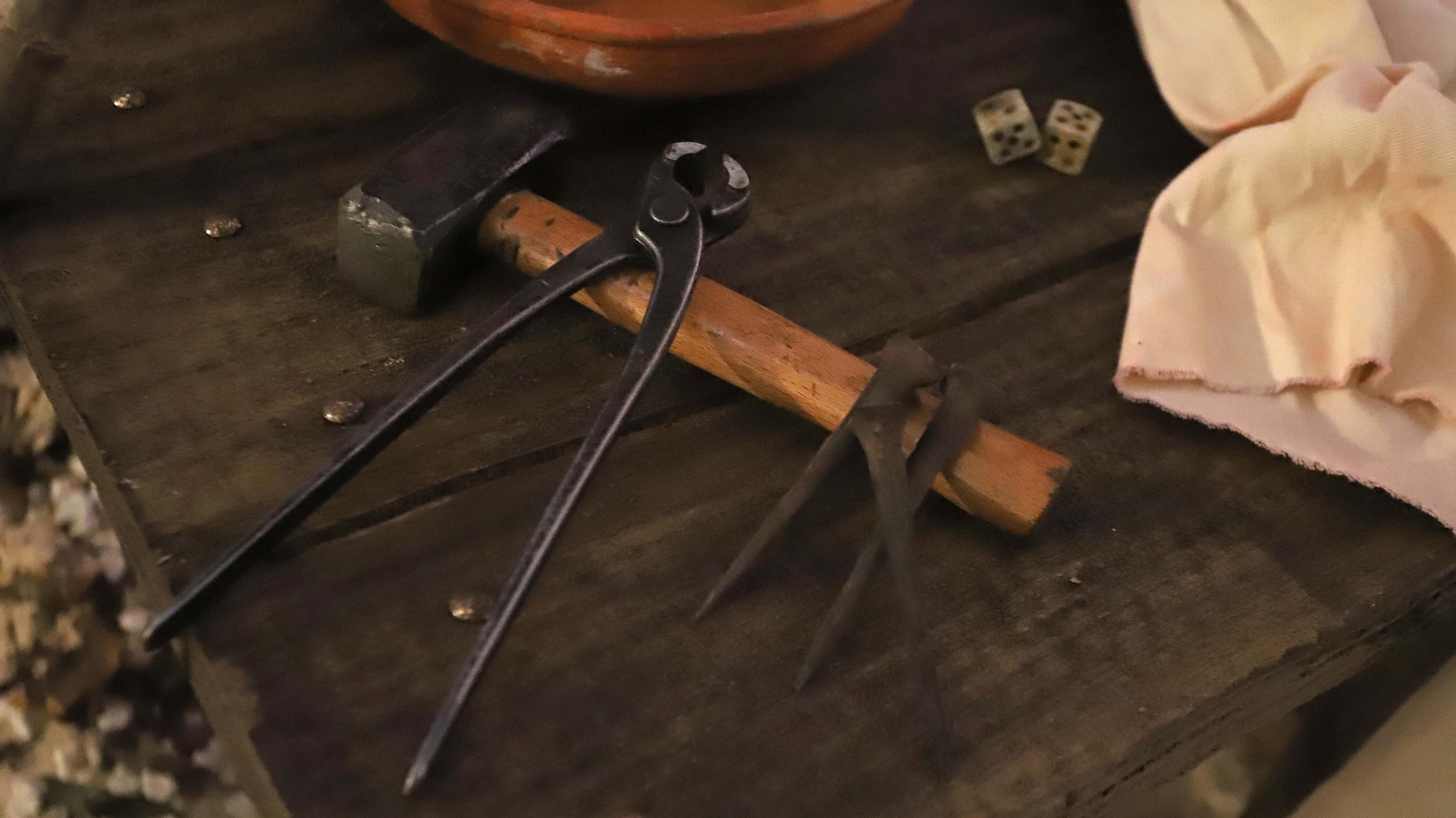 Fotos del Viernes Santo en Algeciras: Mortaja, Misericordia y Santo Entierro