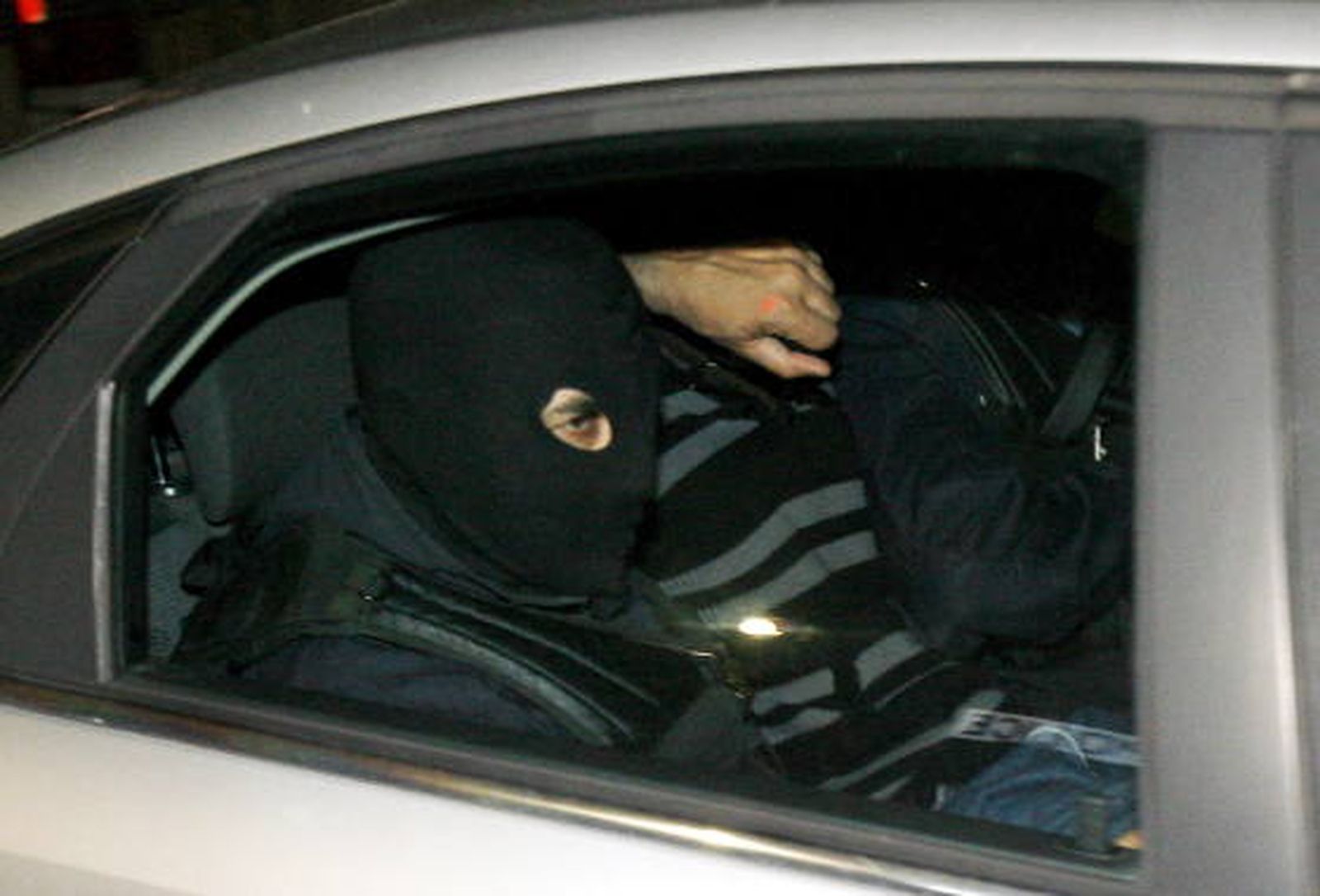 Trasladan a París a Martitegi y los otros dos etarras detenidos