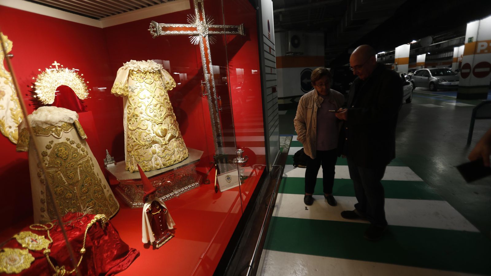 La exposición de Semana Santa en El Corte Inglés de Algeciras