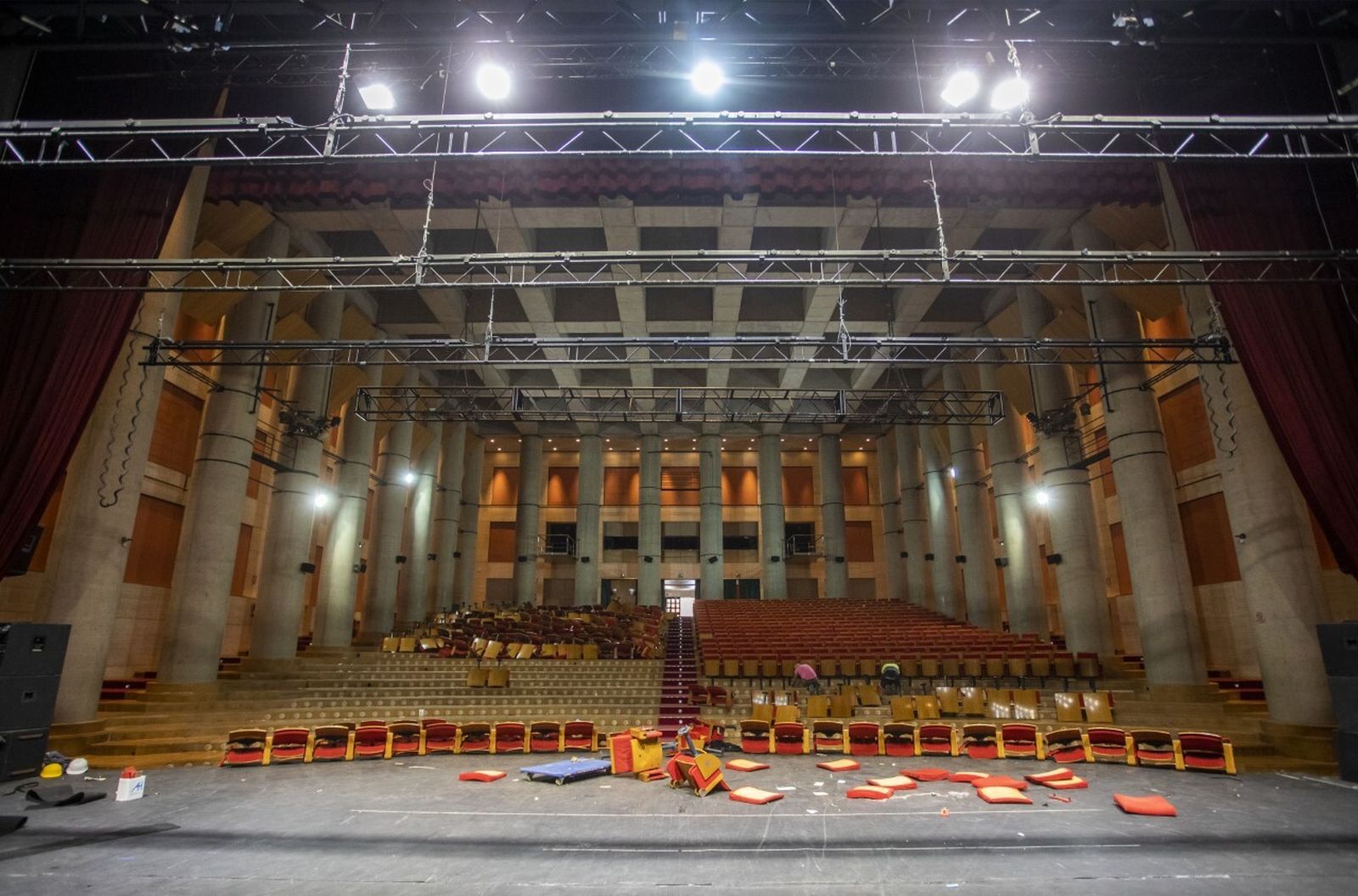 Así se encuentra el interior de la Casa Colón tras el inicio de las obras.