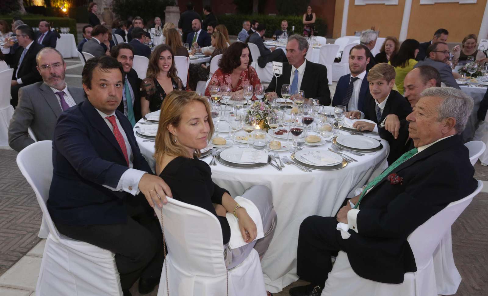 Adela García de la Borbolla,  Rafael Ferrater, Manuel Clavero, Juan Pablo Lazo, Blanca Clavero, Fátima Cabrera, Pablo Clavero, Manuel Clavero, Lucas Clavero, Juan Clavero y Rafael Ferrater.