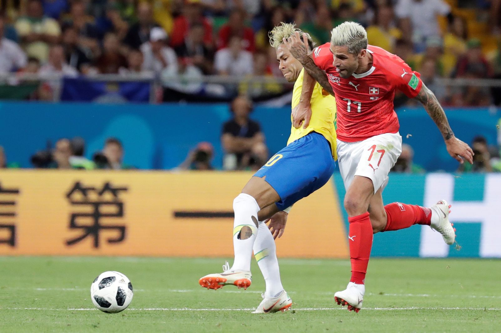 Las imágenes del Brasil-Suiza