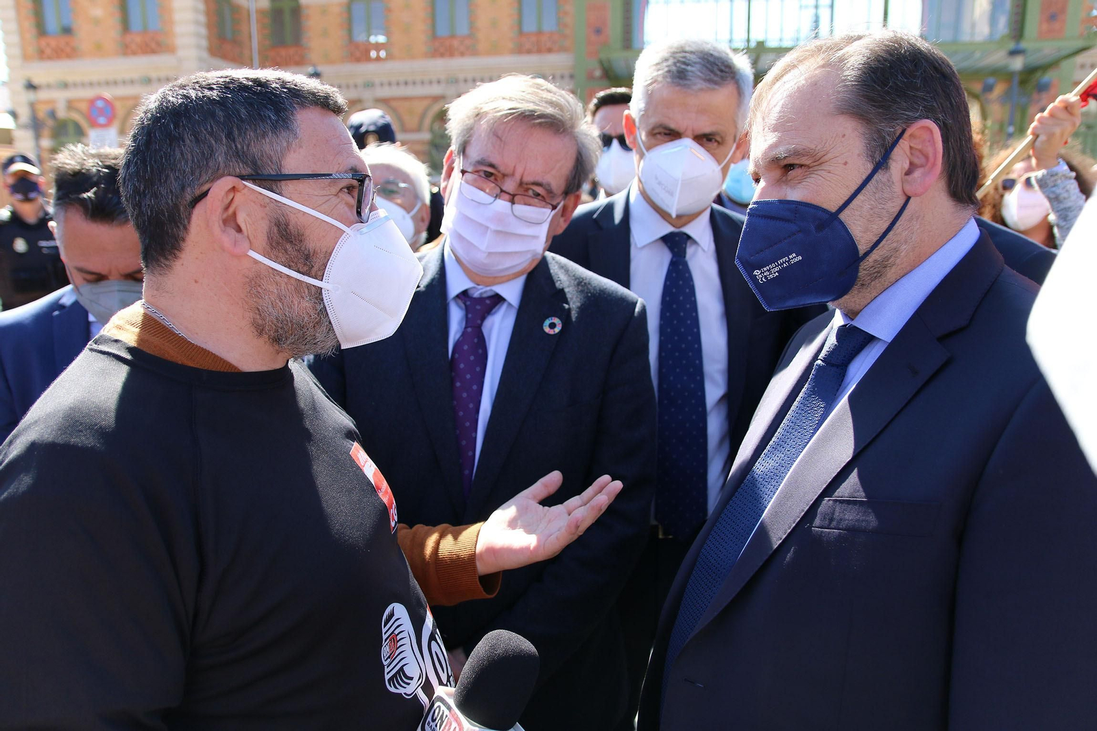 Fotogalería de la visita del ministro Ábalos a Almería