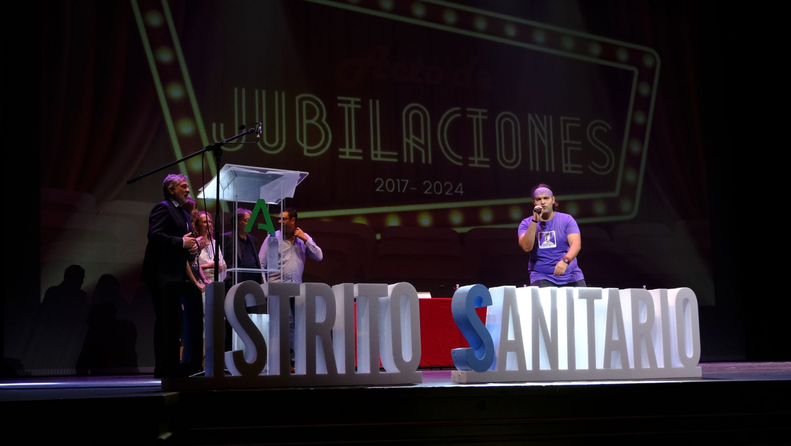 Imágenes del acto de jubilación de los profesionales del Distrito Sanitario Almería