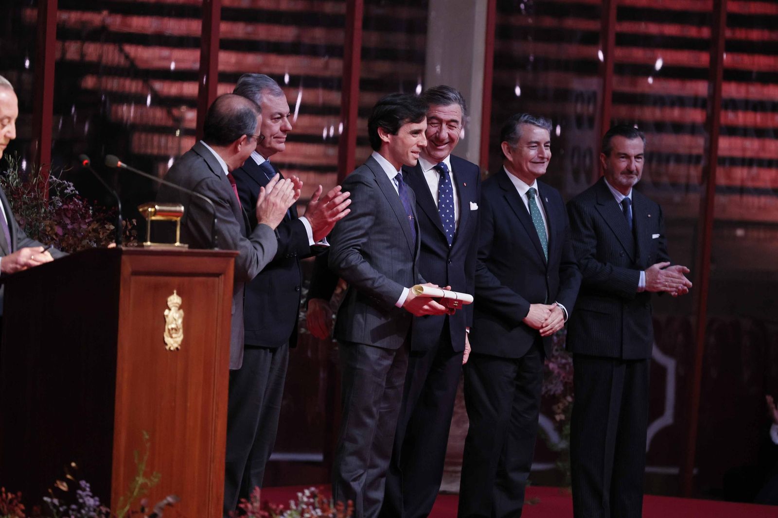 La Entrega de los premios taurinos y universitarios de la Real Maestranza en imágenes