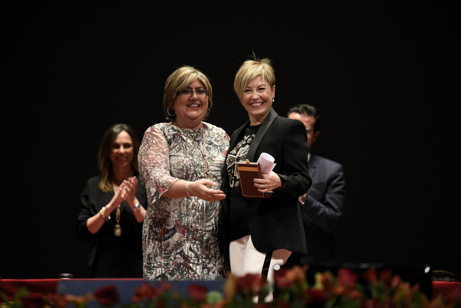 Acto de entrega de honores y distinciones del Ayuntamiento.